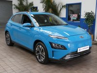 USED 2021 21 HYUNDAI KONA 64kWh Premium SUV 5dr Electric Auto (10.5kW Charger) (204 ps) SAT NAV REAR VIEW CAMERA ANDROID APPLE CARPLAY PARKING SENSORS 1 OWNER EXCELLENT SERVICE HISTORY HYUNDAI WARRANTY TILL MAY 2026