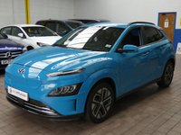 USED 2021 21 HYUNDAI KONA 64kWh Premium SUV 5dr Electric Auto (10.5kW Charger) (204 ps) SAT NAV REAR VIEW CAMERA ANDROID APPLE CARPLAY PARKING SENSORS 1 OWNER EXCELLENT SERVICE HISTORY HYUNDAI WARRANTY TILL MAY 2026