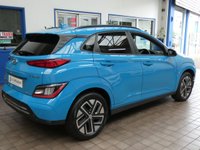 USED 2021 21 HYUNDAI KONA 64kWh Premium SUV 5dr Electric Auto (10.5kW Charger) (204 ps) SAT NAV REAR VIEW CAMERA ANDROID APPLE CARPLAY PARKING SENSORS 1 OWNER EXCELLENT SERVICE HISTORY HYUNDAI WARRANTY TILL MAY 2026