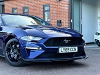 USED 2019 69 FORD MUSTANG 2.3T EcoBoost Fastback 2dr Petrol SelShift Euro 6 (290 ps) CUSTOM PACK 2