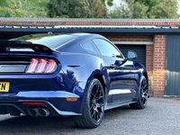 USED 2019 69 FORD MUSTANG 2.3T EcoBoost Fastback 2dr Petrol SelShift Euro 6 (290 ps) CUSTOM PACK 2