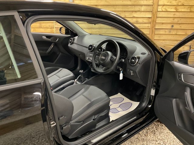 2018 AUDI A1 (2018) - Photo 12