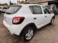 USED 2015 65 DACIA SANDERO STEPWAY 1.5 dCi Laureate Hatchback 5dr Diesel Manual Euro 6 (s/s) (90 ps) ** 3 Month Warranty  **