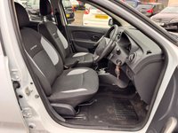 USED 2015 65 DACIA SANDERO STEPWAY 1.5 dCi Laureate Hatchback 5dr Diesel Manual Euro 6 (s/s) (90 ps) ** 3 Month Warranty  **