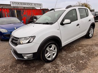 View our DACIA SANDERO STEPWAY
