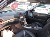USED 2005 05 MERCEDES-BENZ E-CLASS 3.0 E320 CDI Avantgarde Saloon 4dr Diesel G-Tronic (194 g/km, 221 bhp) Due to their age, our 'Golden Oldies' are not eligible for financing and are at a trade price, therefore without warranty however they are usability checked for peace of mind.