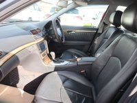 USED 2005 05 MERCEDES-BENZ E-CLASS 3.0 E320 CDI Avantgarde Saloon 4dr Diesel G-Tronic (194 g/km, 221 bhp) Due to their age, our 'Golden Oldies' are not eligible for financing and are at a trade price, therefore without warranty however they are usability checked for peace of mind.