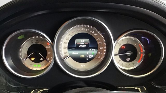 2018 MERCEDES-BENZ CLS CLASS 2.1 CLS220d AMG Line (Premium Plus) Coupe 4dr Diesel G-Tronic+ Euro 6 (s/s) (177 ps) - Photo 11