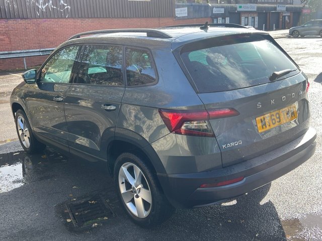 2019 SKODA KAROQ 1.0 TSI GPF SE SUV 5dr Petrol Manual Euro 6 (s/s) (115 ps) - Photo 4