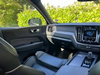 USED 2021 71 VOLVO XC60 2.0h T6 Recharge 11.6kWh R-Design SUV 5dr Petrol Plug-in Hybrid Auto AWD Euro 6 (s/s) (340 ps) 