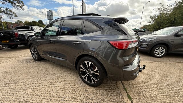 2020 FORD KUGA 1.5T EcoBoost ST-Line X Edition SUV 5dr Petrol Manual Euro 6 (s/s) (150 ps) - Photo 9