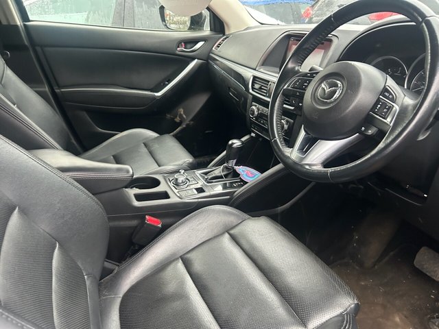 2015 Mazda CX-5 2.2L Sport Nav 5dr - Photo 3