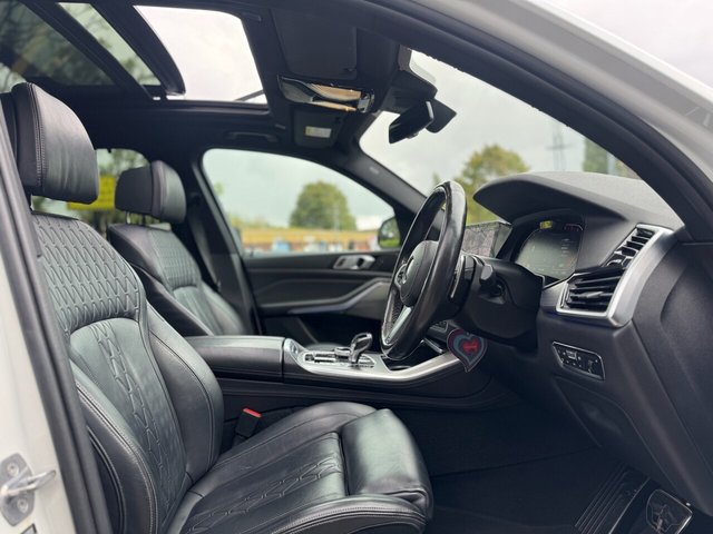 2019 BMW X5 - Photo 12