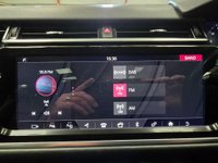 USED 2017 67 LAND ROVER RANGE ROVER VELAR 3.0 Si6 V6 R-Dynamic HSE Auto 4WD Euro 6 (s/s) 5dr Opening Panoramic Sunroof