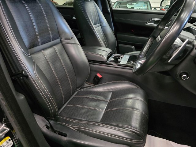 2017 LAND ROVER RANGE ROVER VELAR 3.0 Si6 V6 R-Dynamic HSE Auto 4WD Euro 6 (s/s) 5dr - Photo 3