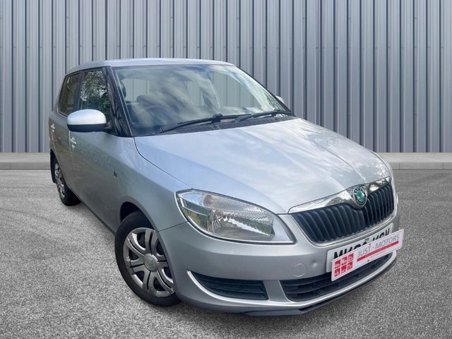 2010 2010 SKODA FABIA 1.6 TDI SE Euro 5 5dr £20 Year photo