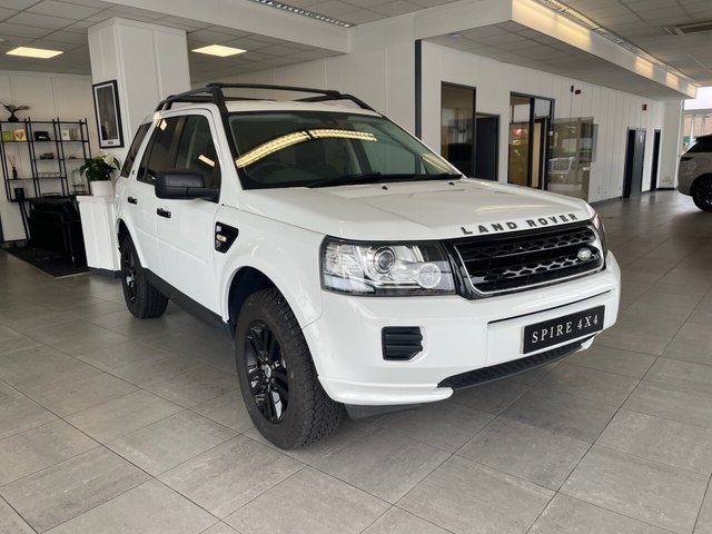 View our LAND ROVER FREELANDER 2