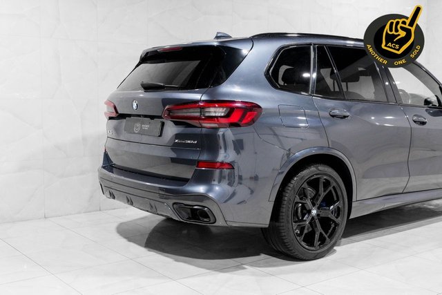 2020 BMW X5 3L M Sport 5dr - Photo 2