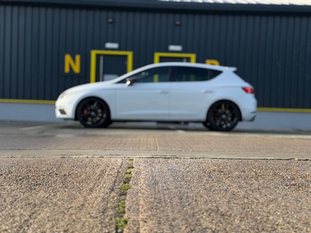 2017 SEAT LEON - Photo 6