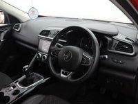 USED 2020 70 RENAULT KADJAR 1.3 TCe Iconic SUV 5dr Petrol Manual Euro 6 (s/s) (140 ps) CAMERA | CARPLAY | KEYLESS