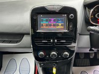 USED 2014 RENAULT CLIO 1.5 dCi Dynamique MediaNav Hatchback 5dr Diesel Manual Euro 5 (s/s) (90 ps) Sat Nav, &pound;20 Road Tax