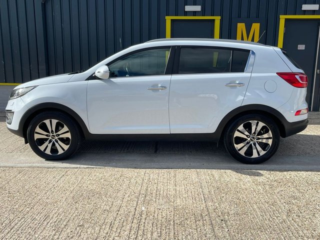 View our KIA SPORTAGE