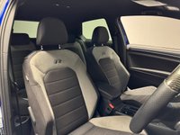 USED 2017 17 VOLKSWAGEN GOLF 2.0 TSI BlueMotion Tech R Hatchback 3dr Petrol Manual 4Motion Euro 6 (s/s) (310 ps) DYNAUDIO|NAV|SENSORS|CARBON