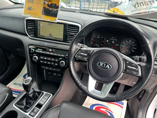 2018 KIA SPORTAGE - Photo 11