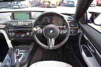 USED 2015 J BMW M4 3.0 BiTurbo Coupe 2dr Petrol DCT Euro 6 (s/s) (431 ps) HUD / CARBON INSIDE AND OUT