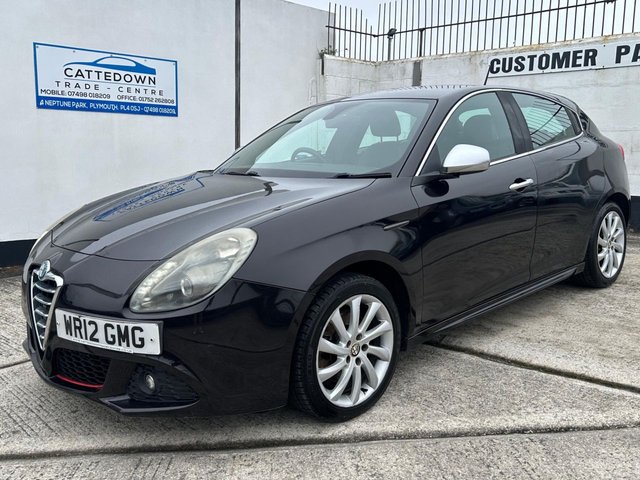 View our Alfa Romeo Giulietta 2.0 JTDM-2 Veloce Hatchback 5dr Diesel Manual Euro 5 (s/s) (140 bhp)
