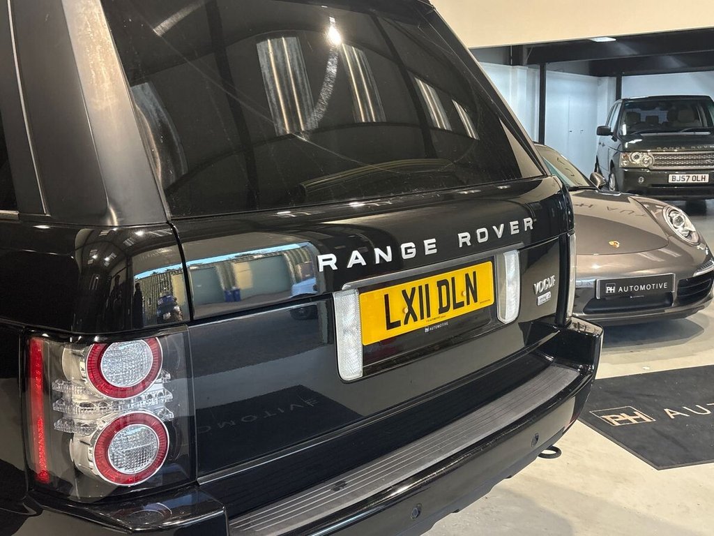 USED 2011 11 LAND ROVER RANGE ROVER 4.4 TD V8 Vogue SUV 5dr Diesel Auto 4WD Euro 5 (313 bhp) 3 OWNERS|DUAL VIEW|NEW TYRES