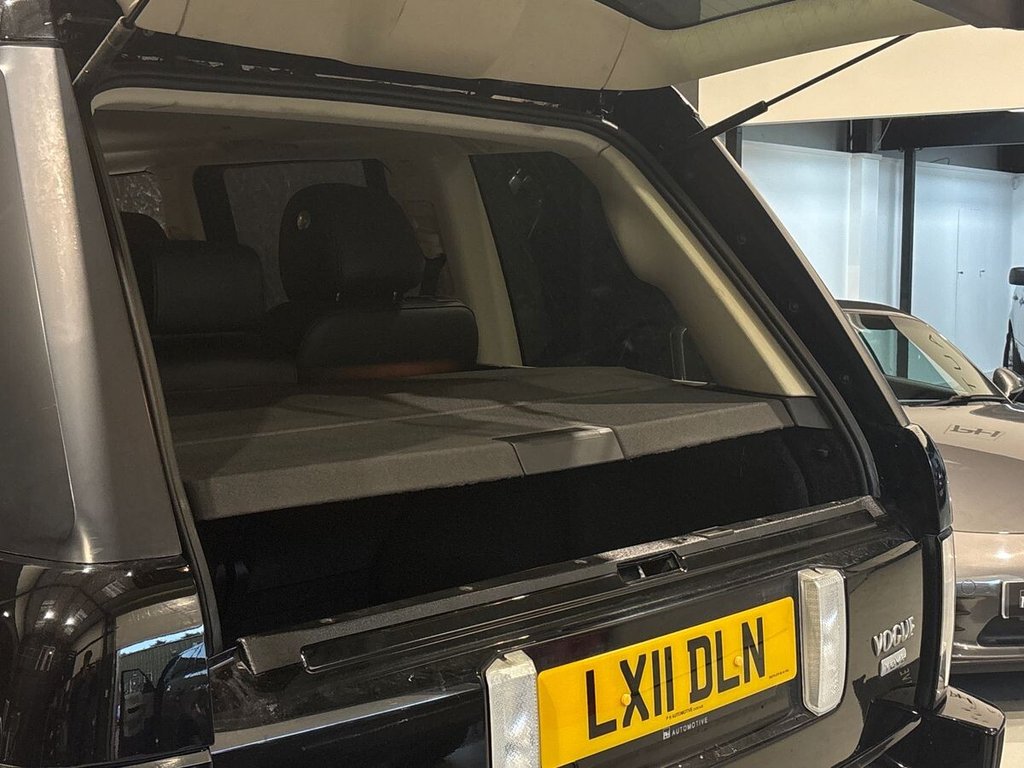 USED 2011 11 LAND ROVER RANGE ROVER 4.4 TD V8 Vogue SUV 5dr Diesel Auto 4WD Euro 5 (313 bhp) 3 OWNERS|DUAL VIEW|NEW TYRES