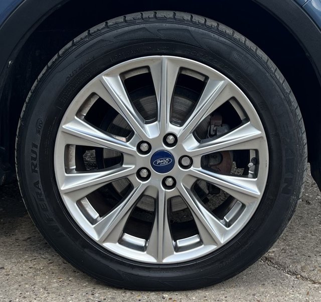 2019 FORD KUGA 1.5 TDCi EcoBlue Titanium Edition SUV 5dr Diesel Manual Euro 6 (s/s) (120 ps) - Photo 11