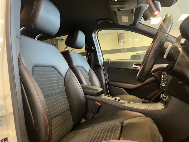 2017 Mercedes-Benz B-Class 1.5L Amg Line 5dr - Photo 10