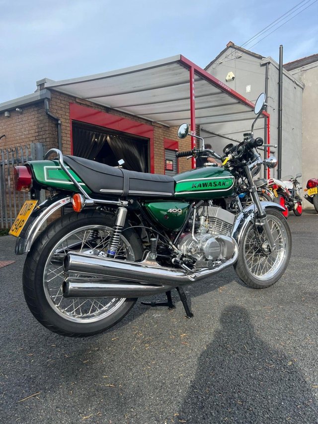 1975 P Kawasaki Kh 400S3 2 Stroke Triple Roadster Classic