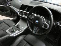 USED 2021 21 BMW 3 SERIES 2.0 330e 12kWh M Sport Touring 5dr Petrol Plug-in Hybrid Auto Euro 6 (s/s) (292 ps) SAT NAV LEATHER HEATED SEATS REAR CAMERA PARKING SENSORS 1 OWNER SERVICE HISTORY WARRANTY