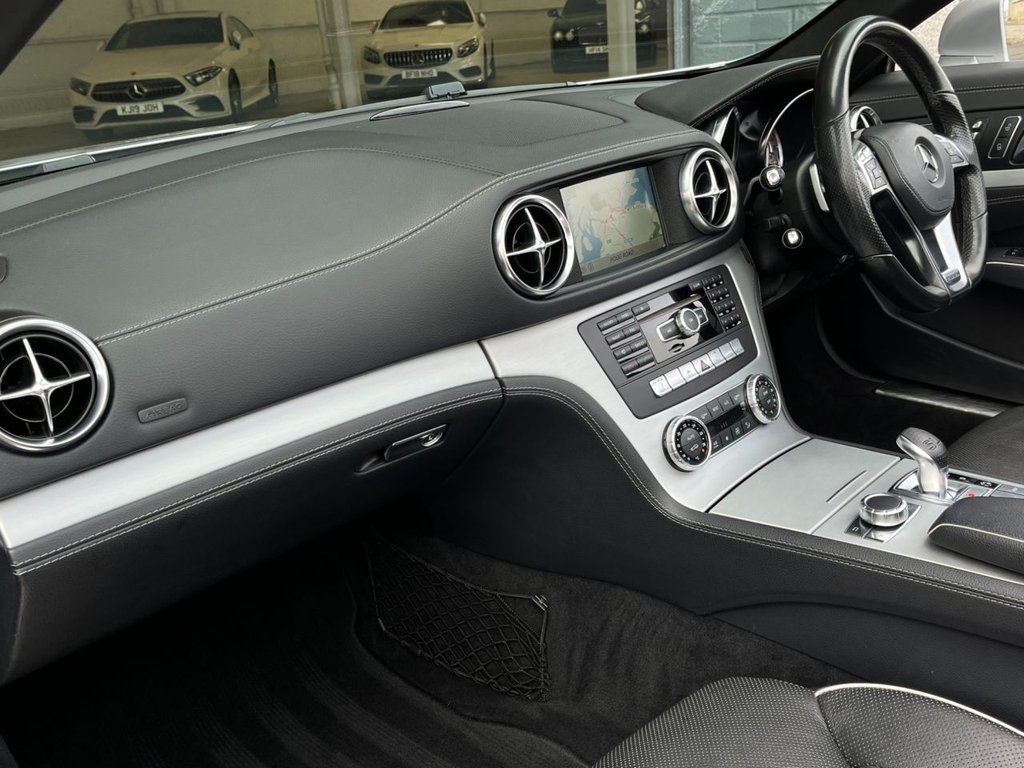 USED 2014 14 MERCEDES-BENZ SL 3.5 SL350 AMG Sport Convertible 2dr Petrol G-Tronic Euro 5 (s/s) (306 ps) 