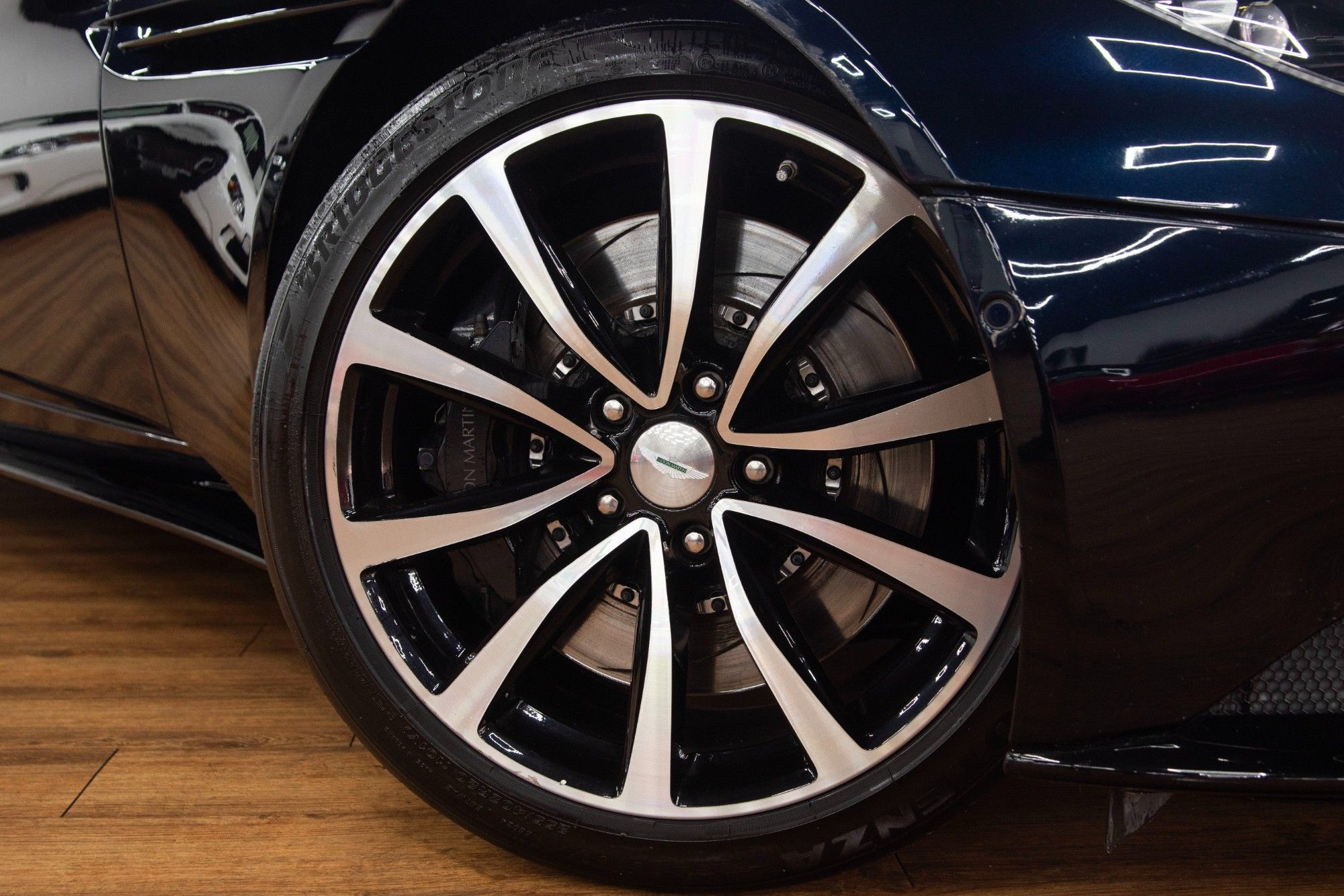 USED 2018 ASTON MARTIN DB11 4.0 V8 Volante  