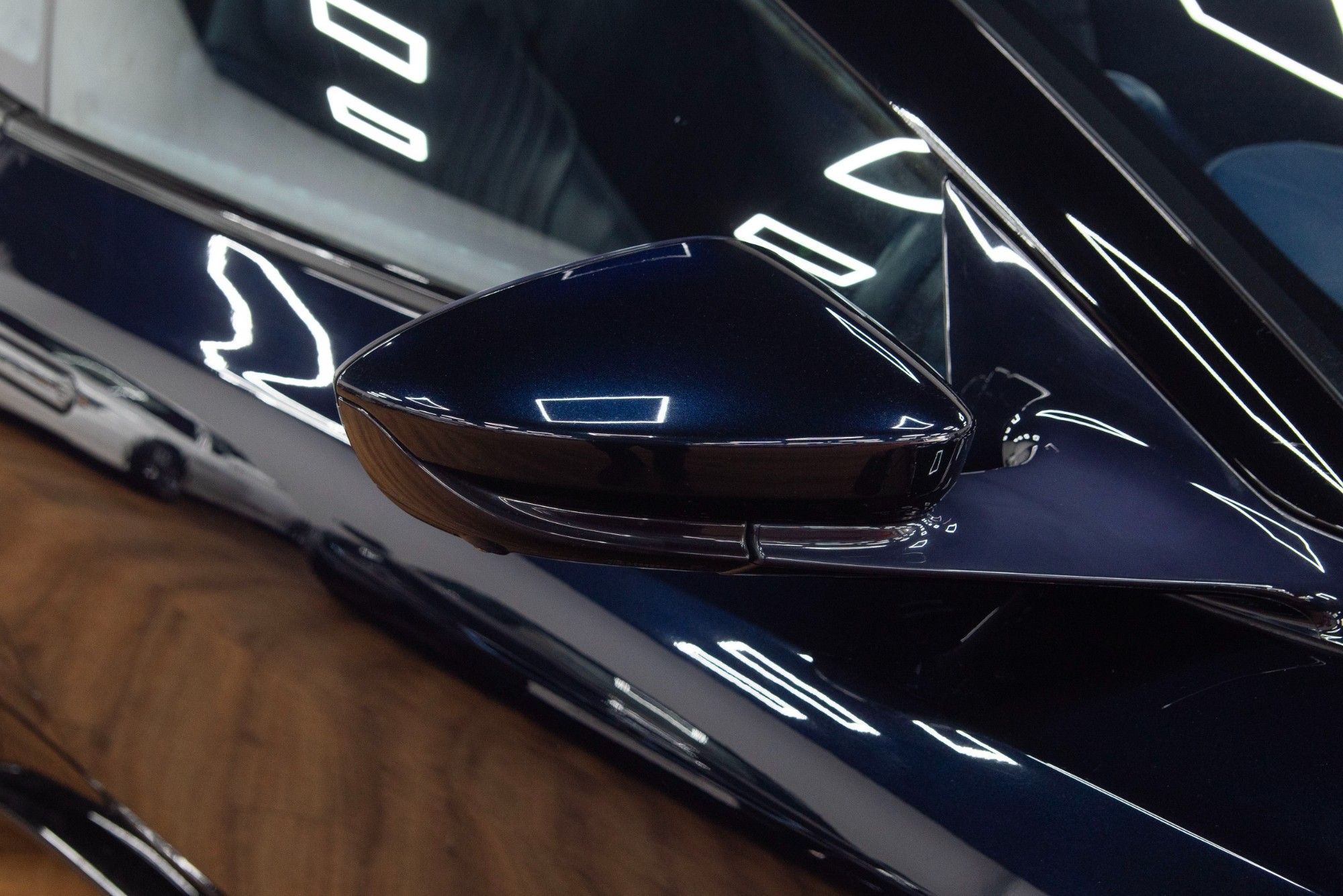 USED 2018 ASTON MARTIN DB11 4.0 V8 Volante  