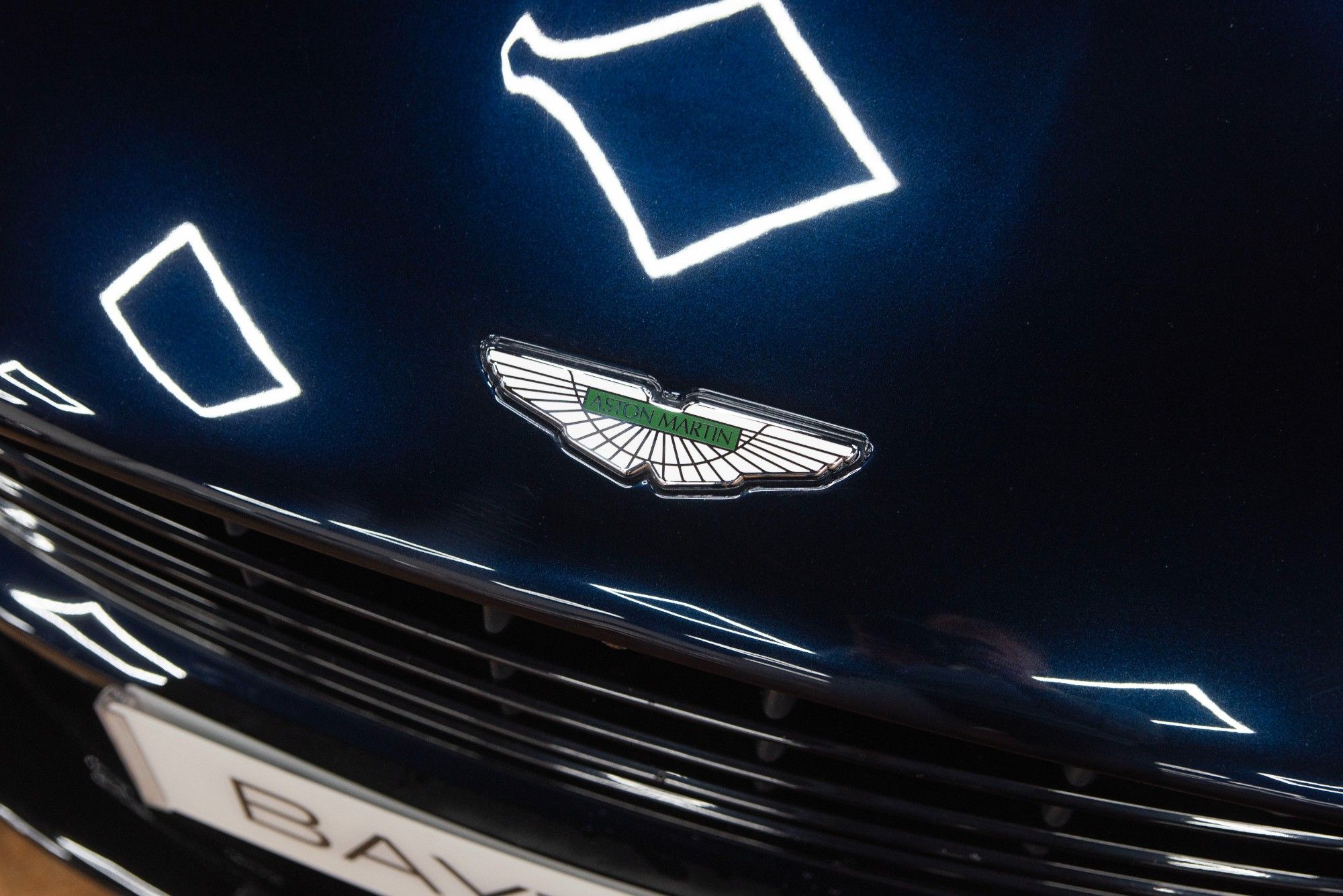 USED 2018 ASTON MARTIN DB11 4.0 V8 Volante  