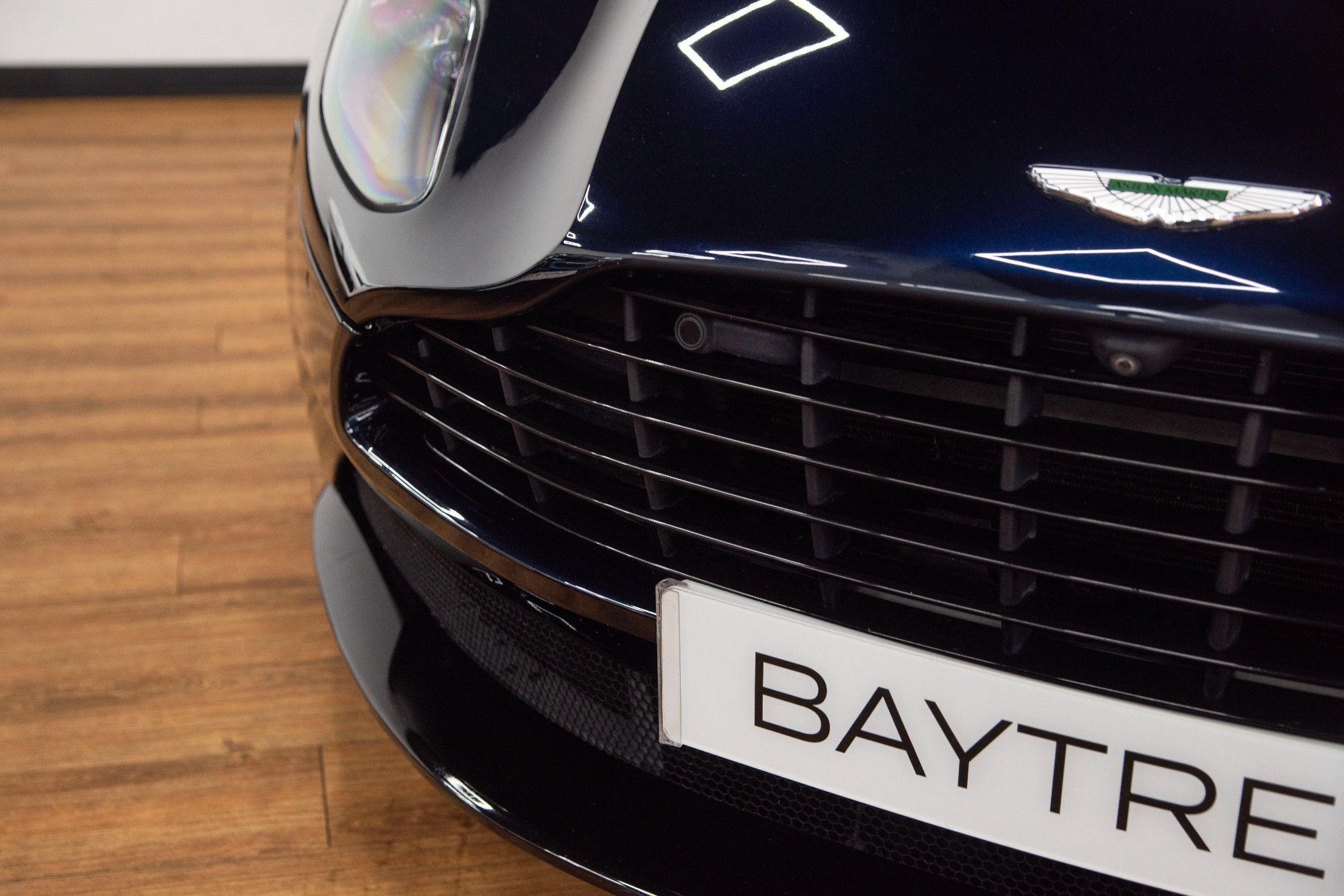 USED 2018 ASTON MARTIN DB11 4.0 V8 Volante  