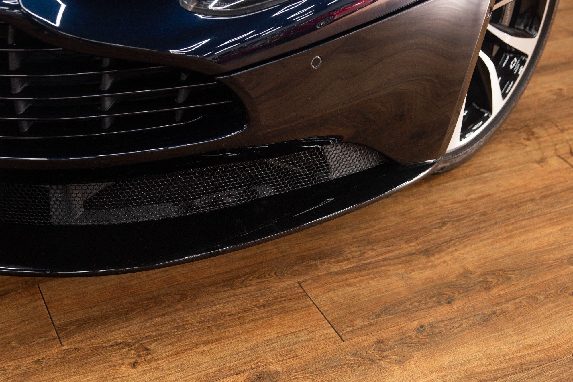 USED 2018 ASTON MARTIN DB11 4.0 V8 Volante  