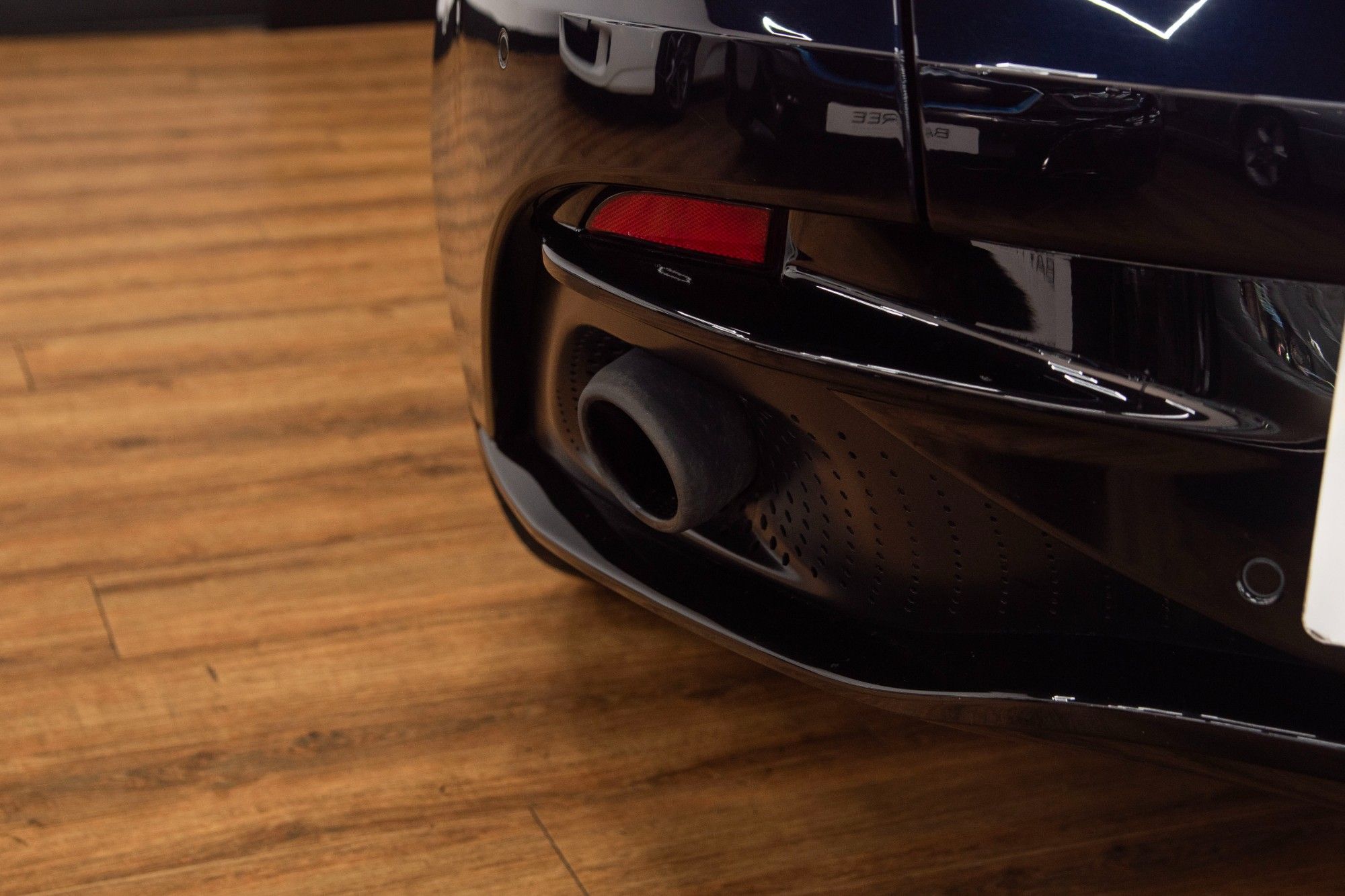 USED 2018 ASTON MARTIN DB11 4.0 V8 Volante  