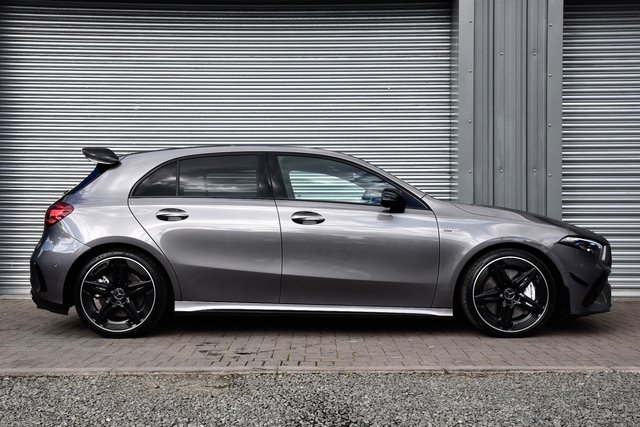 2024 MERCEDES-BENZ A-CLASS 2.0 A35h MHEV AMG (Premium Plus) Hatchback 5dr Petrol Hybrid 7G-DCT 4MATIC Euro 6 (s/s) (320 ps)1 Owner | Pan/Aero/HUD/Burmest - Photo 9