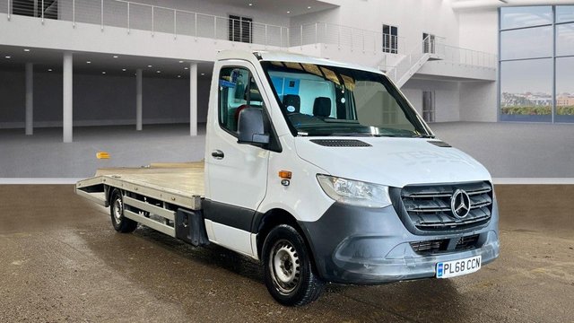View our MERCEDES-BENZ SPRINTER