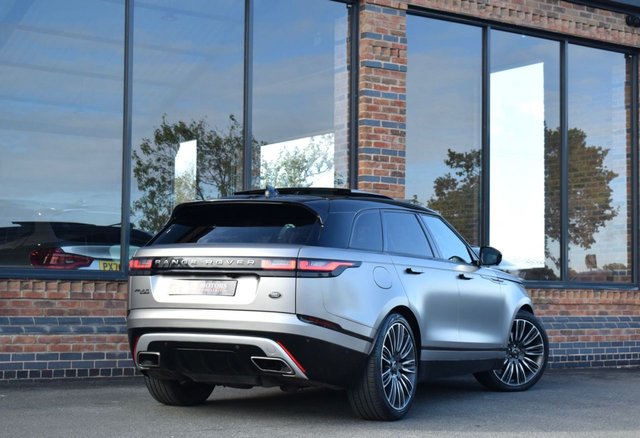 2017 Land Rover Range Rover Velar 3L First Edition 5dr - Photo 2