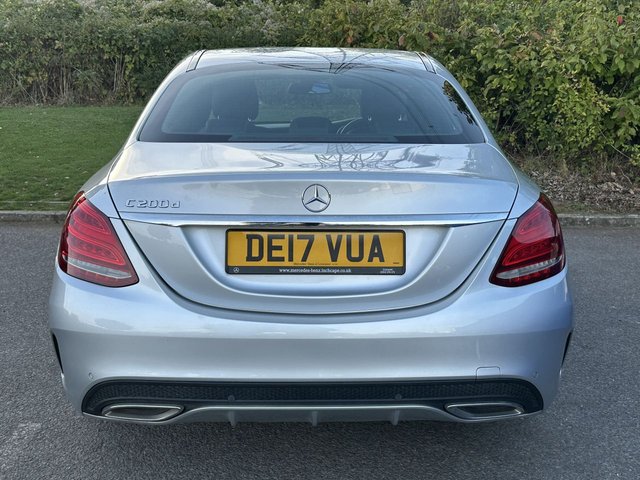 2017 Mercedes-Benz C-CLASS - Photo 4