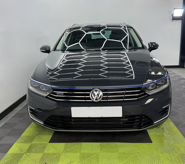 2018 VOLKSWAGEN PASSAT - Photo 4