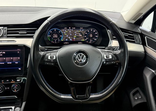 2018 VOLKSWAGEN PASSAT - Photo 10