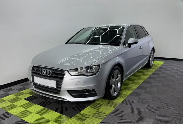 2013 AUDI A3